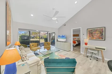 5222 Myrtle Sarasota FL 34235