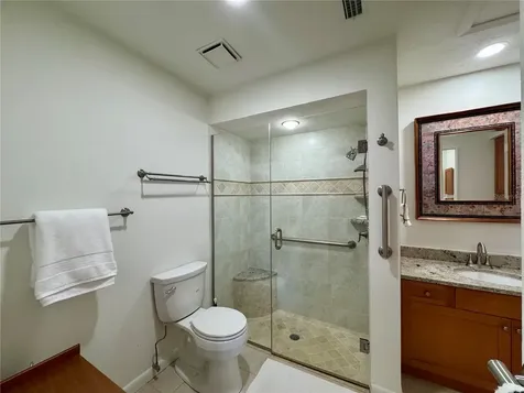 5222 Myrtle Sarasota FL 34235