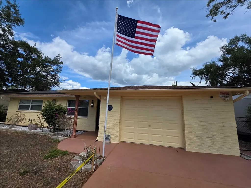 4832 Elmwood Street New Port Richey FL 34653