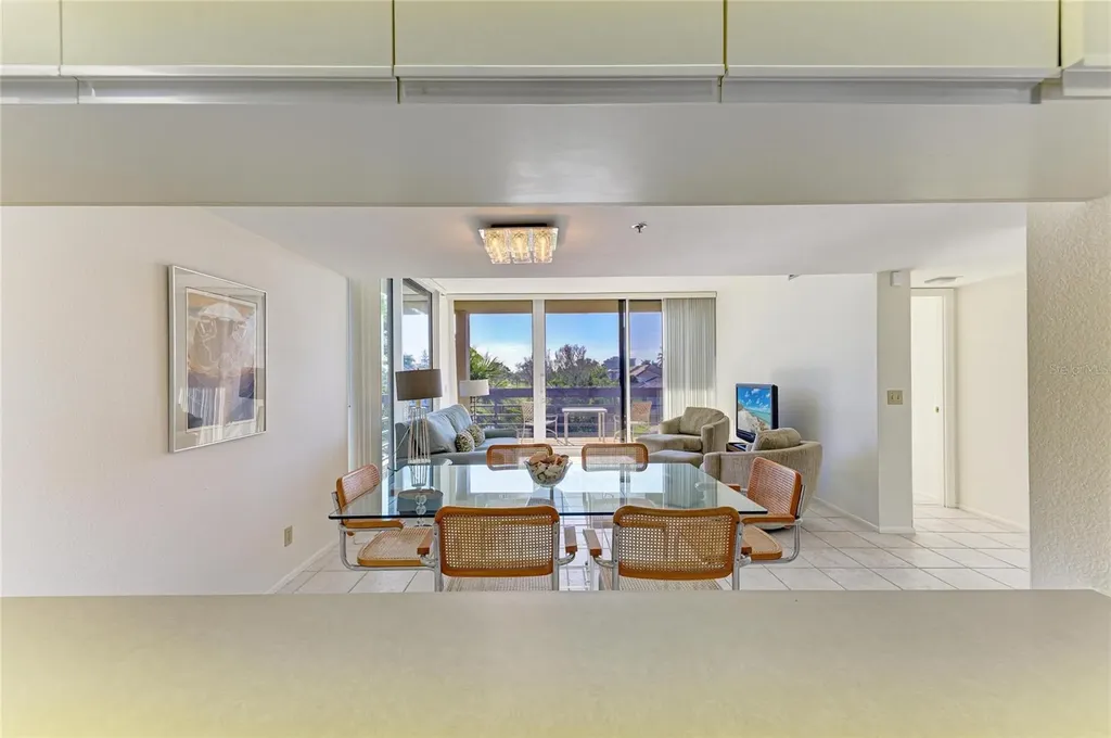 1065 Gulf Of Mexico Drive Longboat Key FL 34228