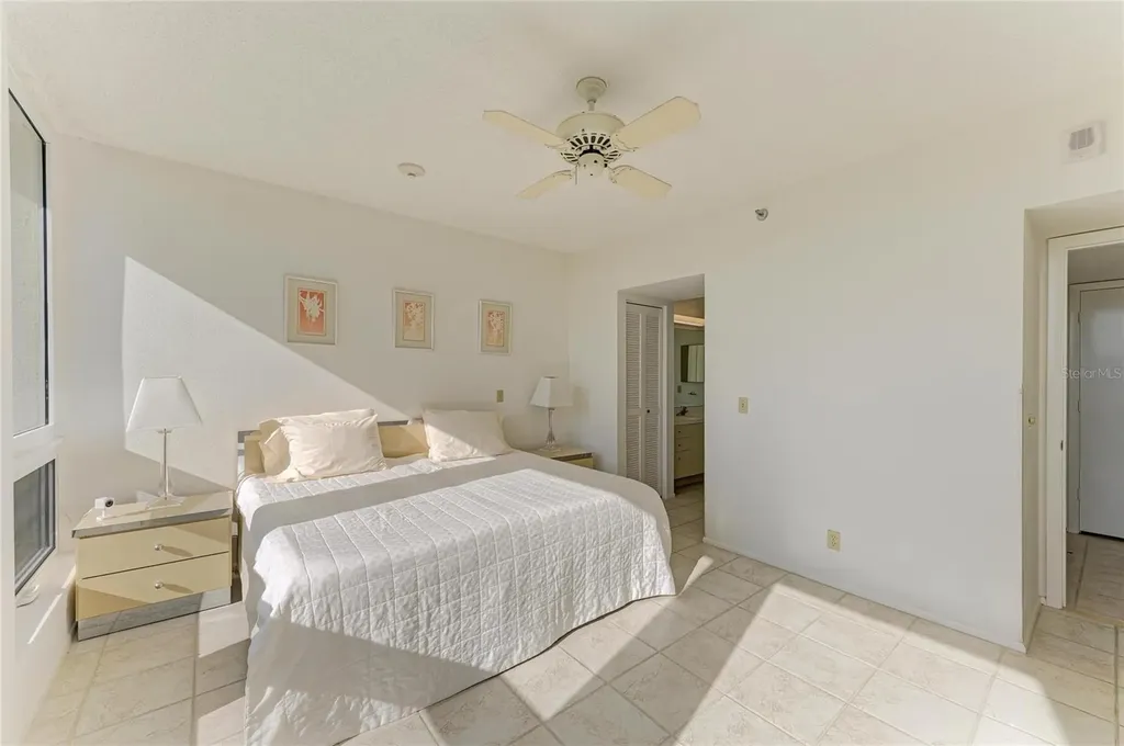 1065 Gulf Of Mexico Drive Longboat Key FL 34228