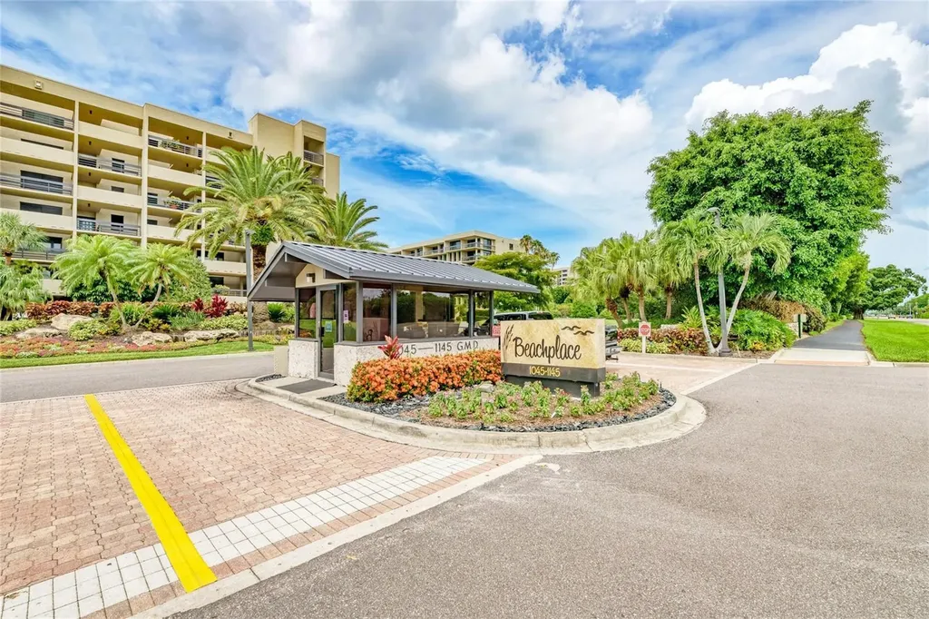 1065 Gulf Of Mexico Drive Longboat Key FL 34228