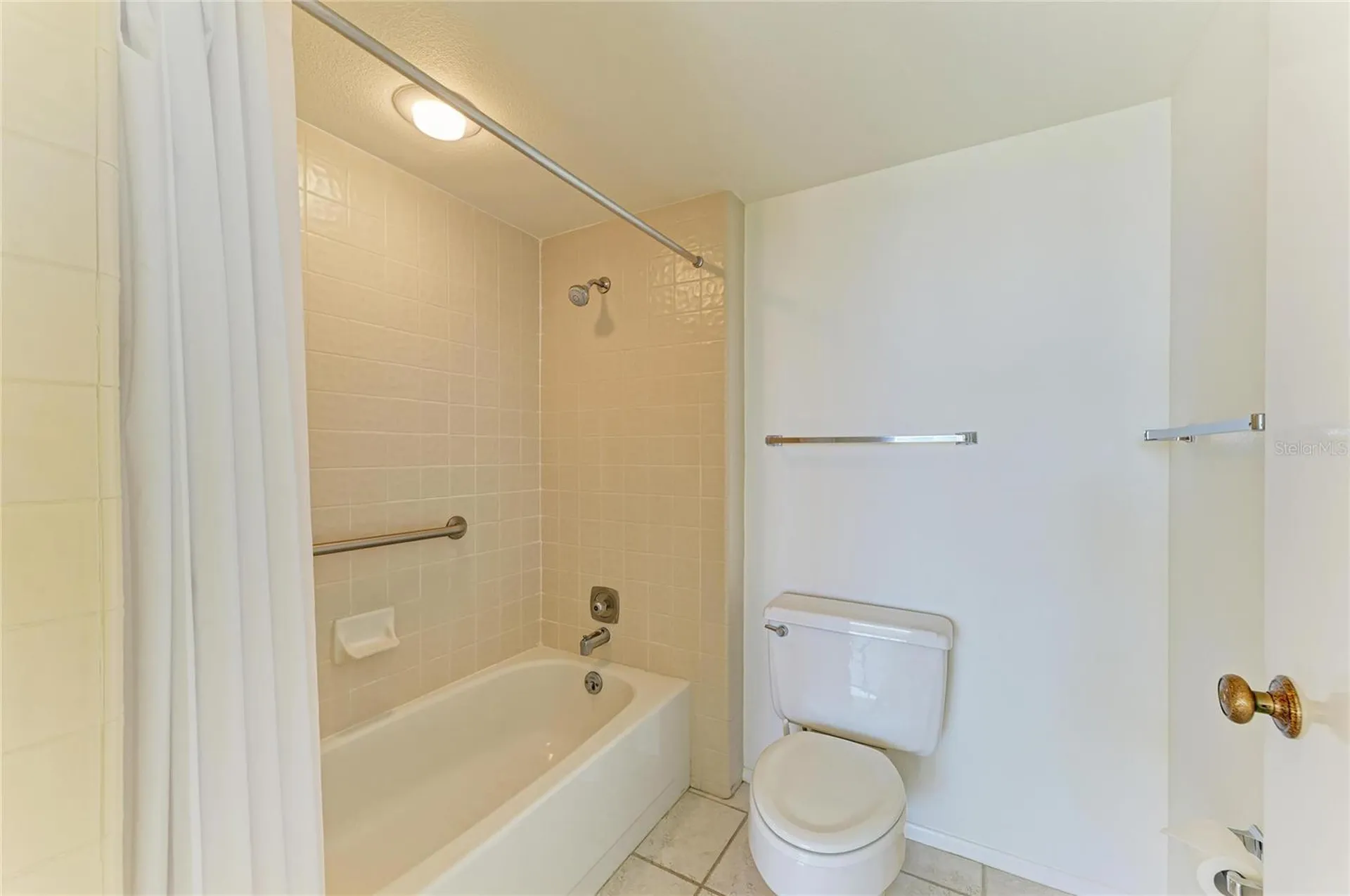 1065 Gulf Of Mexico Drive Longboat Key FL 34228