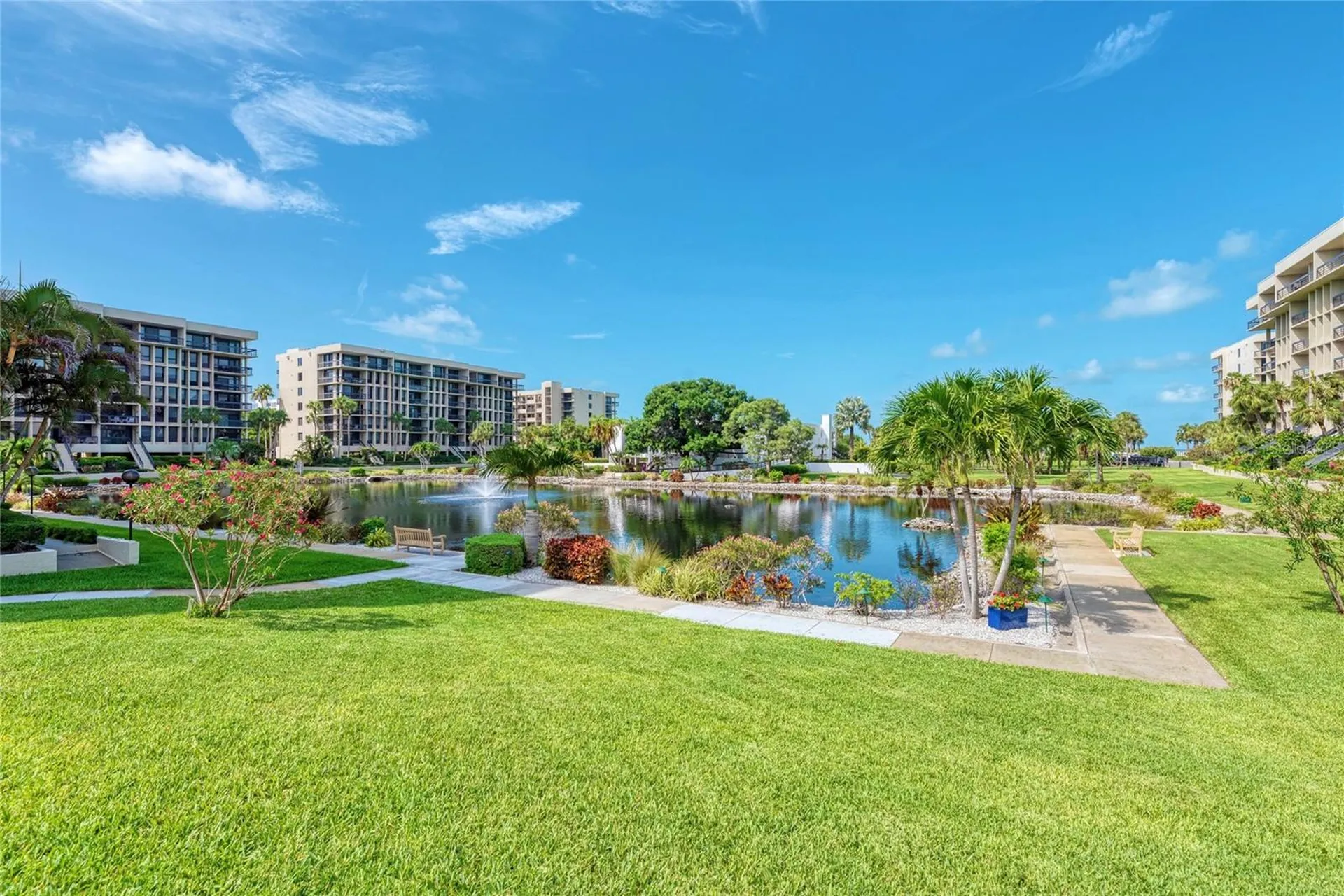 1065 Gulf Of Mexico Drive Longboat Key FL 34228