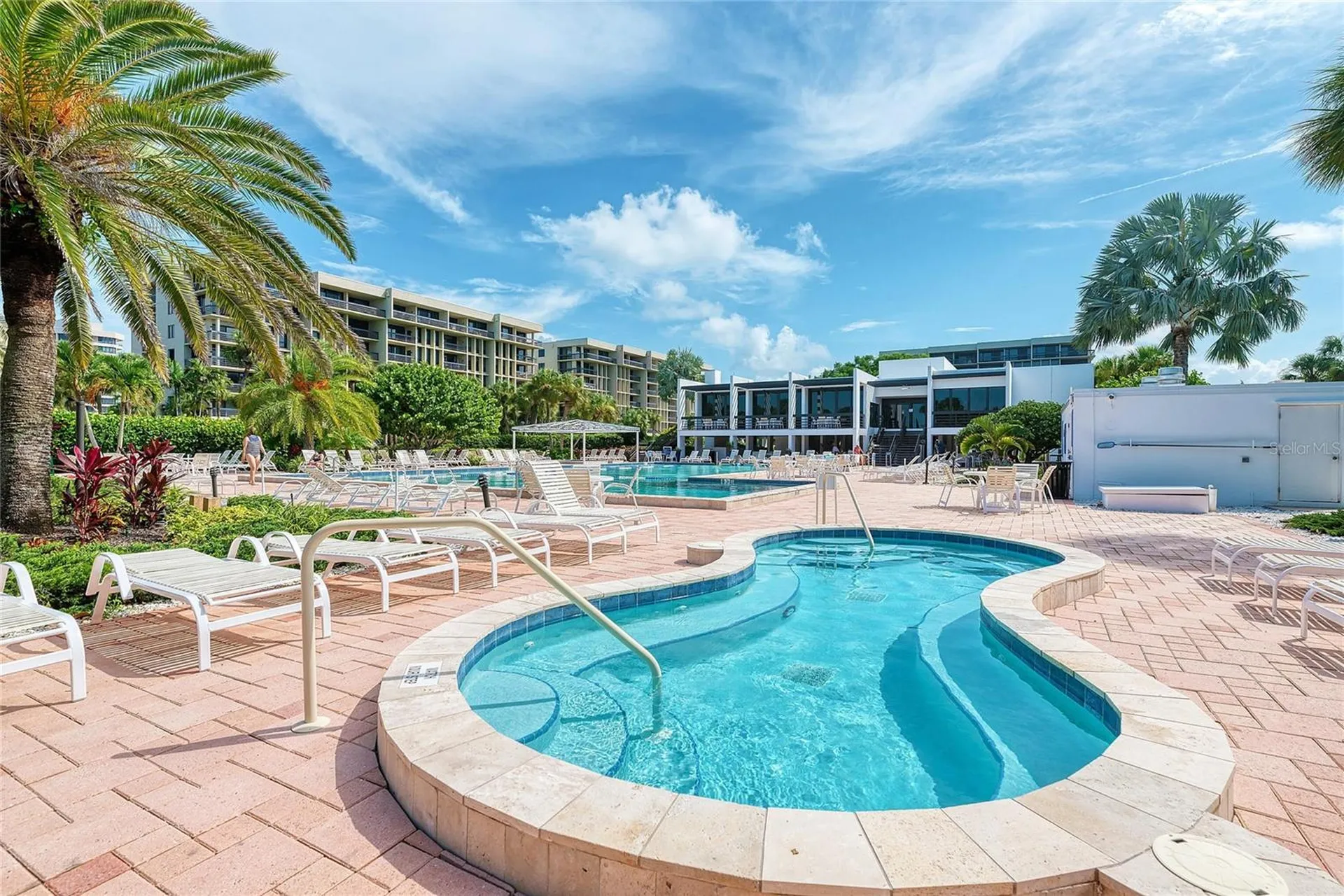 1065 Gulf Of Mexico Drive Longboat Key FL 34228