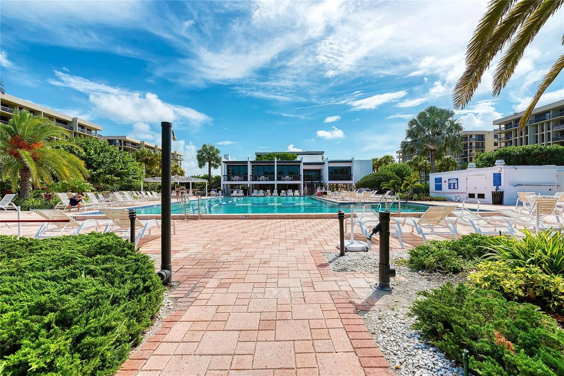 1065 Gulf Of Mexico Drive Longboat Key FL 34228
