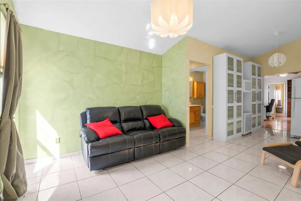 1541 Amherst Lane Kissimmee FL 34744