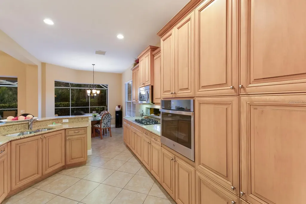 8512 17th Drive NW Bradenton FL 34209