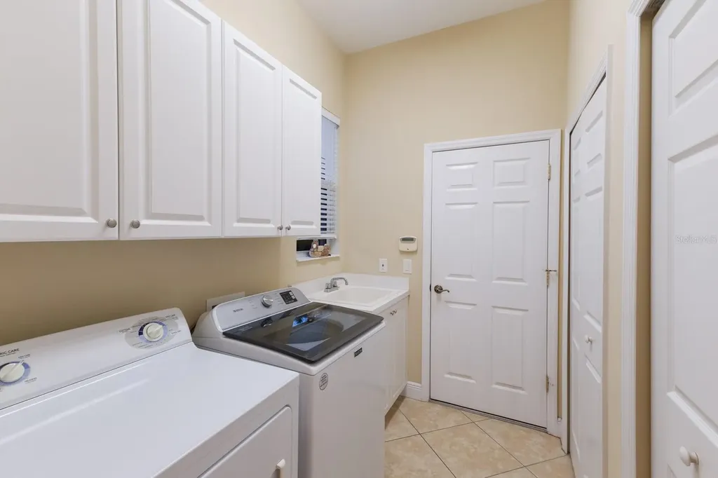 8512 17th Drive NW Bradenton FL 34209