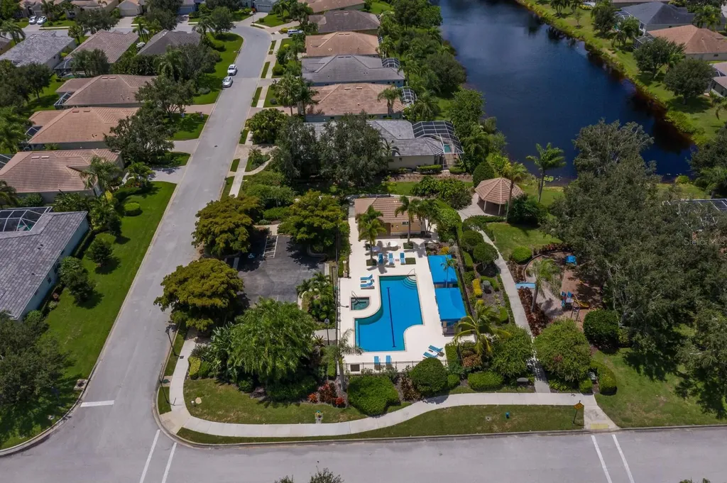 8512 17th Drive NW Bradenton FL 34209
