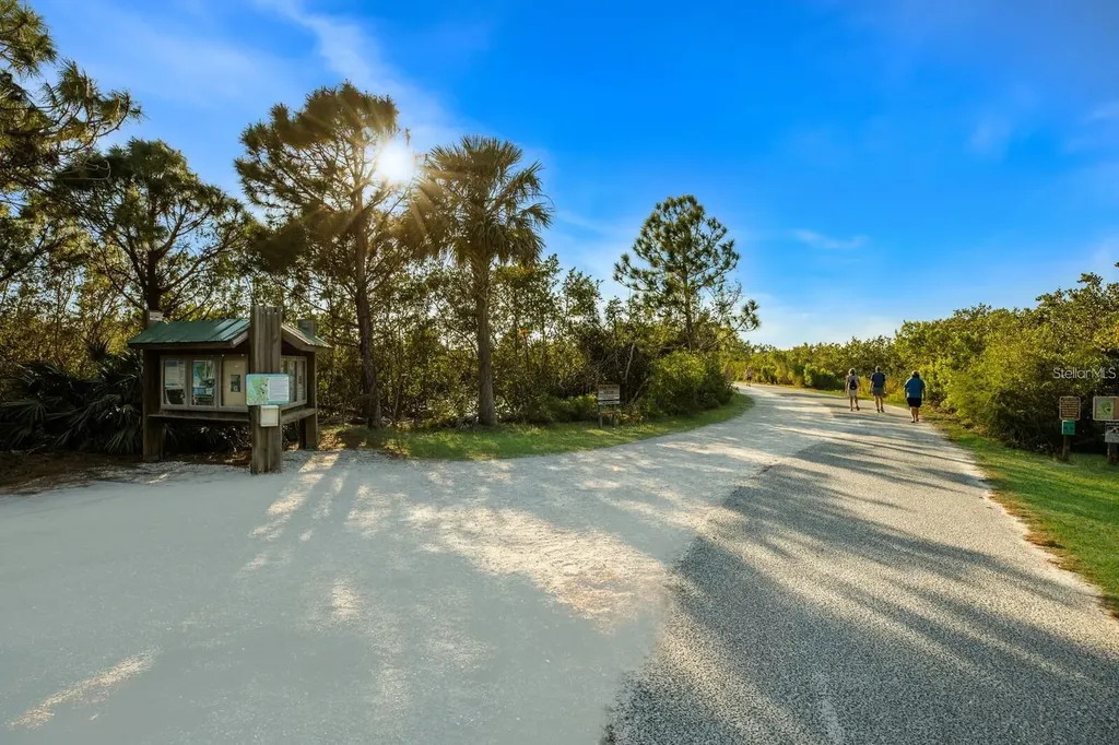8512 17th Drive NW Bradenton FL 34209