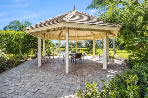 8512 17th Drive NW Bradenton FL 34209