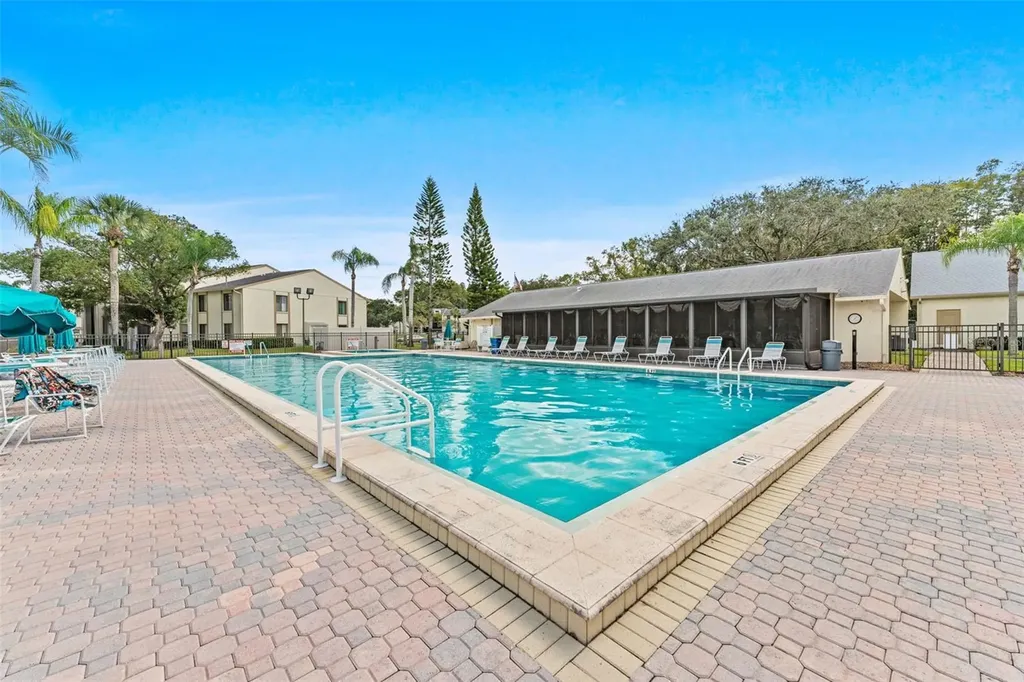 3232 Lake Pine Way E Tarpon Springs FL 34688