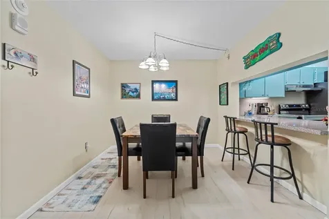 3232 Lake Pine Way E Tarpon Springs FL 34688