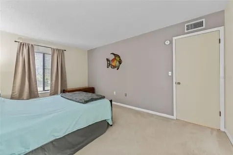 3232 Lake Pine Way E Tarpon Springs FL 34688