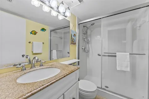 3232 Lake Pine Way E Tarpon Springs FL 34688
