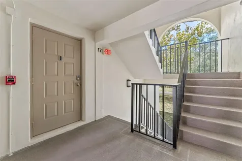3232 Lake Pine Way E Tarpon Springs FL 34688
