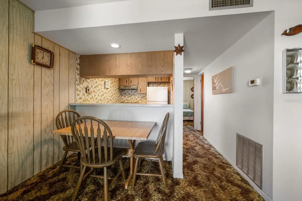 8200 Bayshore Drive Treasure Island FL 33706