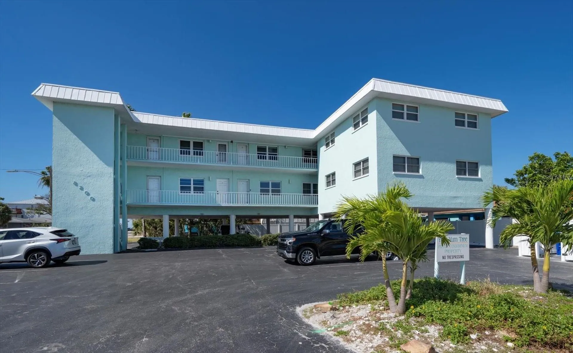 8200 Bayshore Drive Treasure Island FL 33706