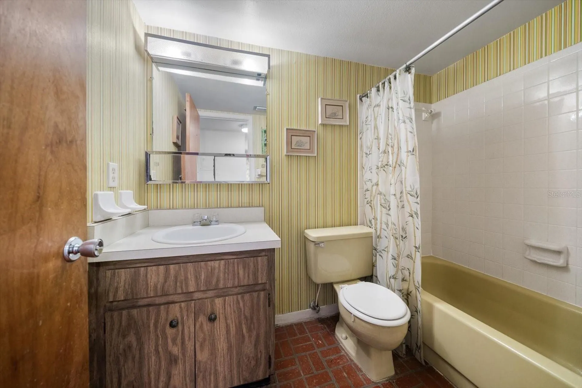 8200 Bayshore Drive Treasure Island FL 33706