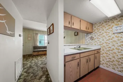 8200 Bayshore Drive Treasure Island FL 33706