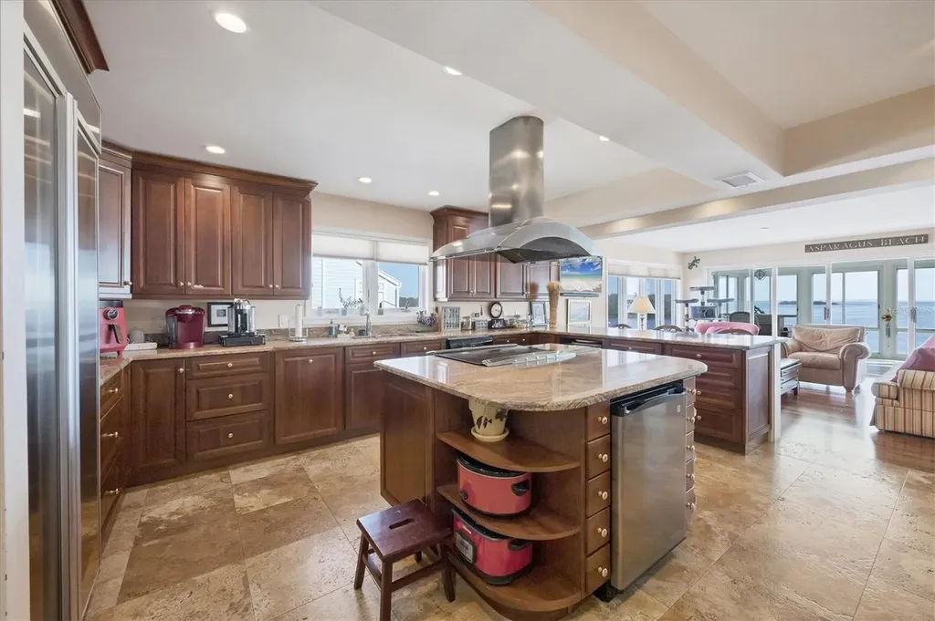 16 Tidy Island Boulevard Bradenton FL 34210