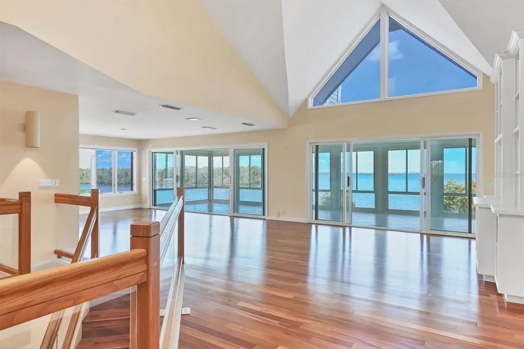 16 Tidy Island Boulevard Bradenton FL 34210