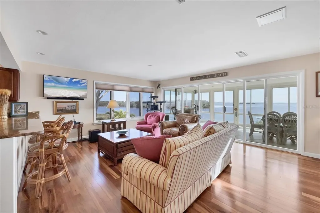 16 Tidy Island Boulevard Bradenton FL 34210