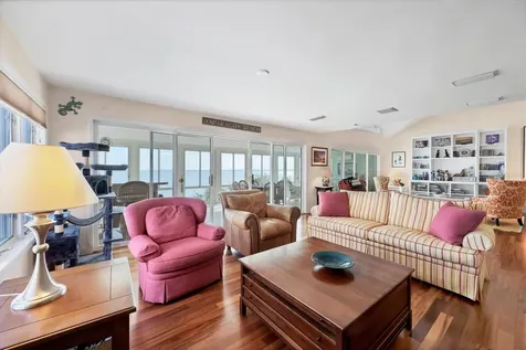 16 Tidy Island Boulevard Bradenton FL 34210