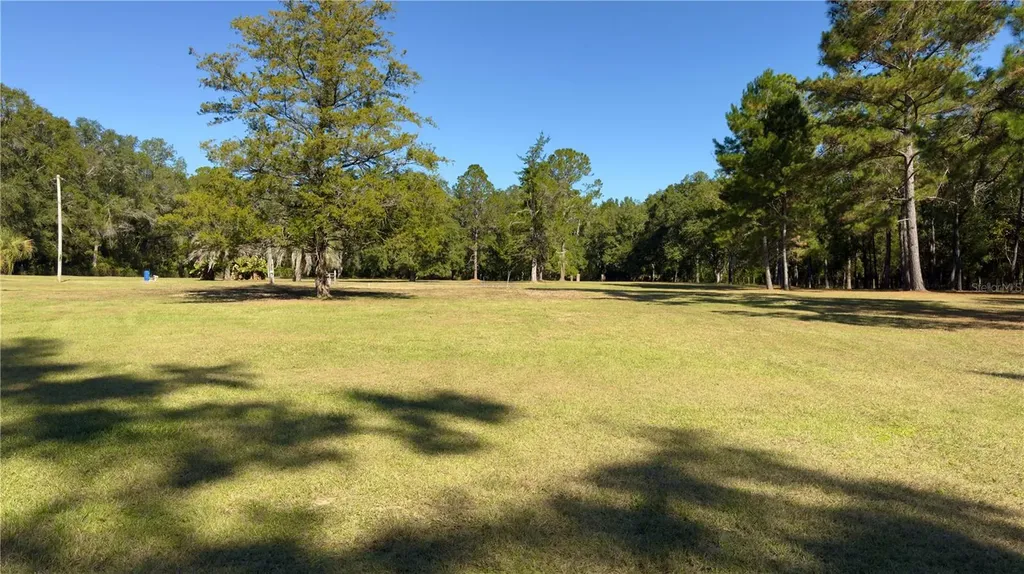 20815 NW 62nd Avenue Newberry FL 32669