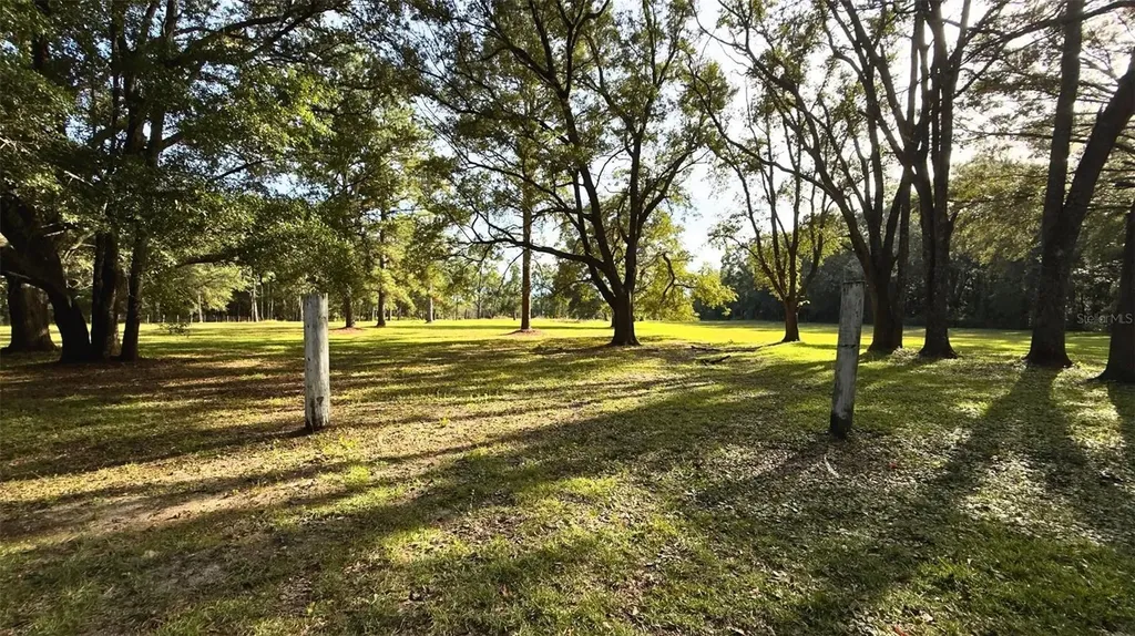 20815 NW 62nd Avenue Newberry FL 32669