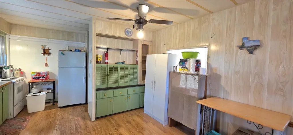 5536 Benton Street Zephyrhills FL 33542