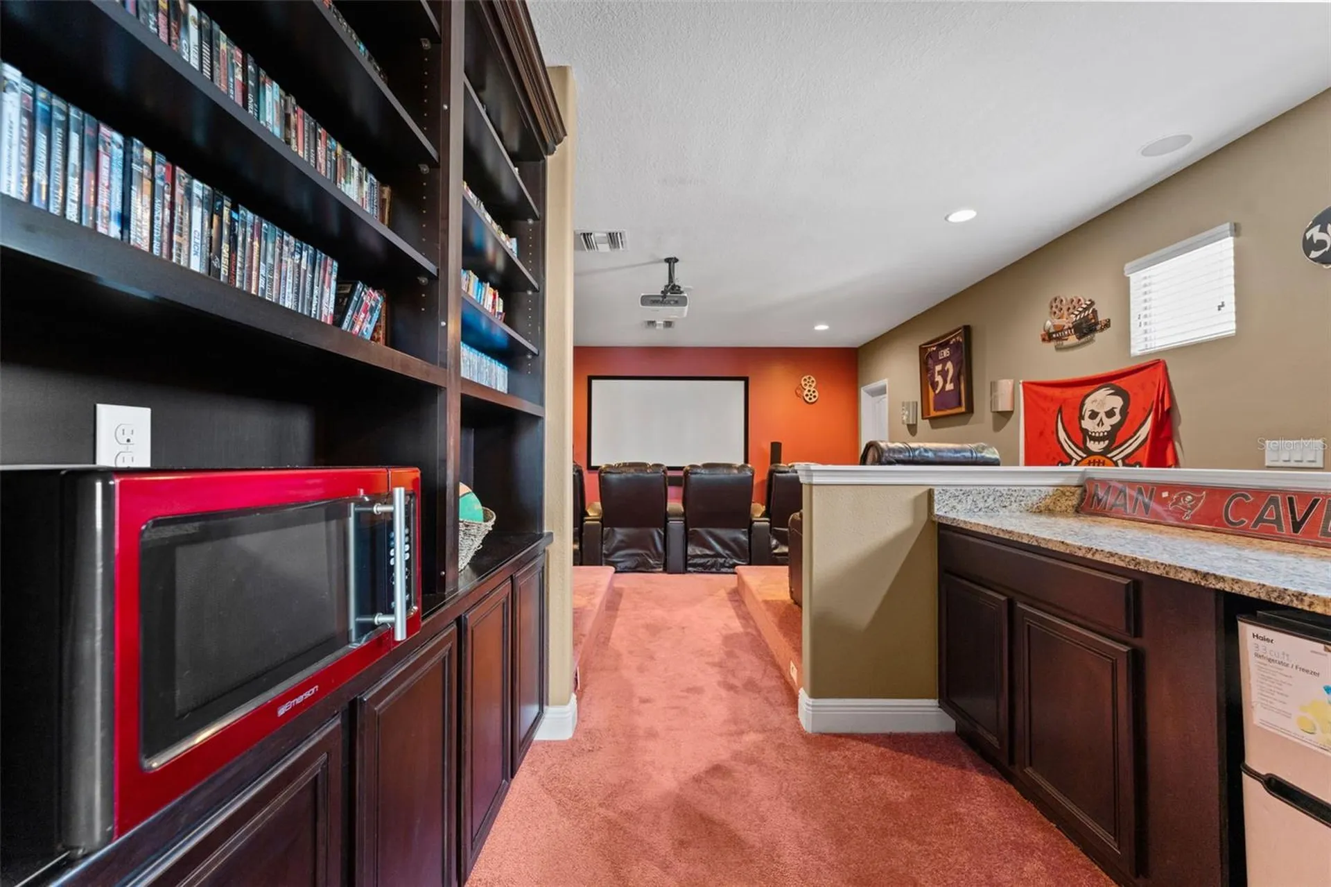 10511 Mistflower Lane Tampa FL 33647