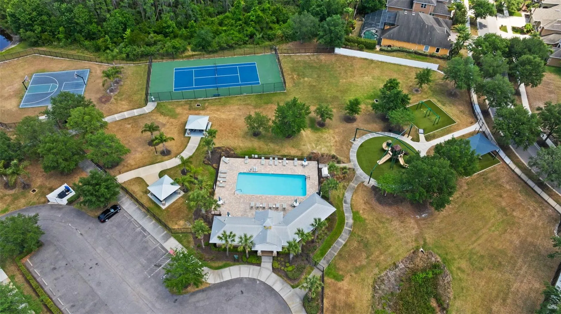 10511 Mistflower Lane Tampa FL 33647