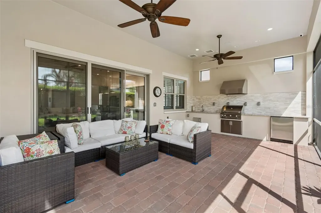 10698 Royal Cypress Way Orlando FL 32836