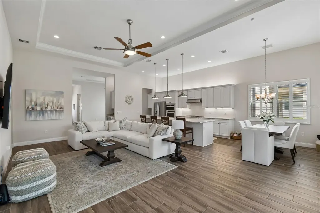 10698 Royal Cypress Way Orlando FL 32836