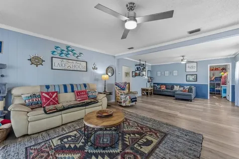 832 Lake Shore Terrace Interlachen FL 32148