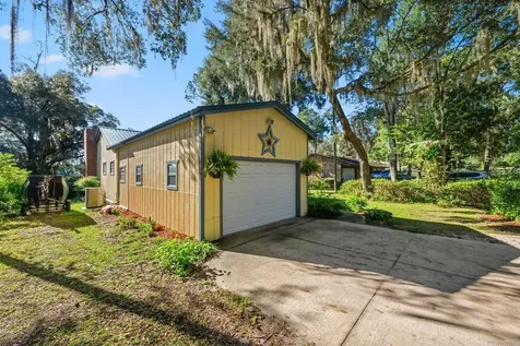 832 Lake Shore Terrace Interlachen FL 32148