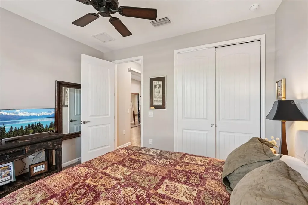 17148 Hampton Falls Terrace Bradenton FL 34202