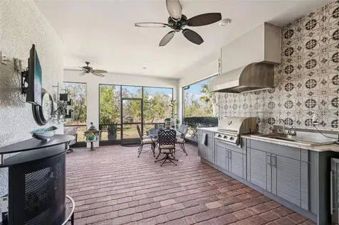 17148 Hampton Falls Terrace Bradenton FL 34202