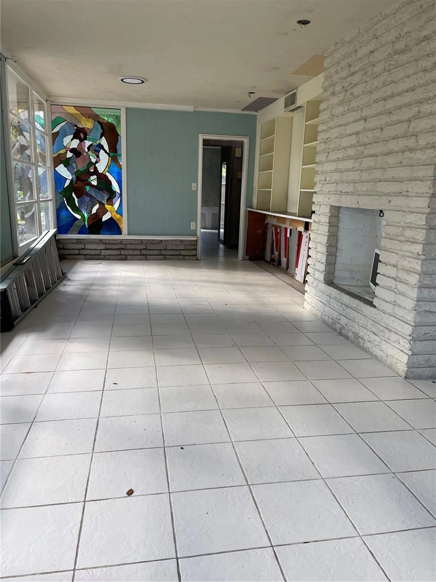5453 Avenida Del Mare Sarasota FL 34242