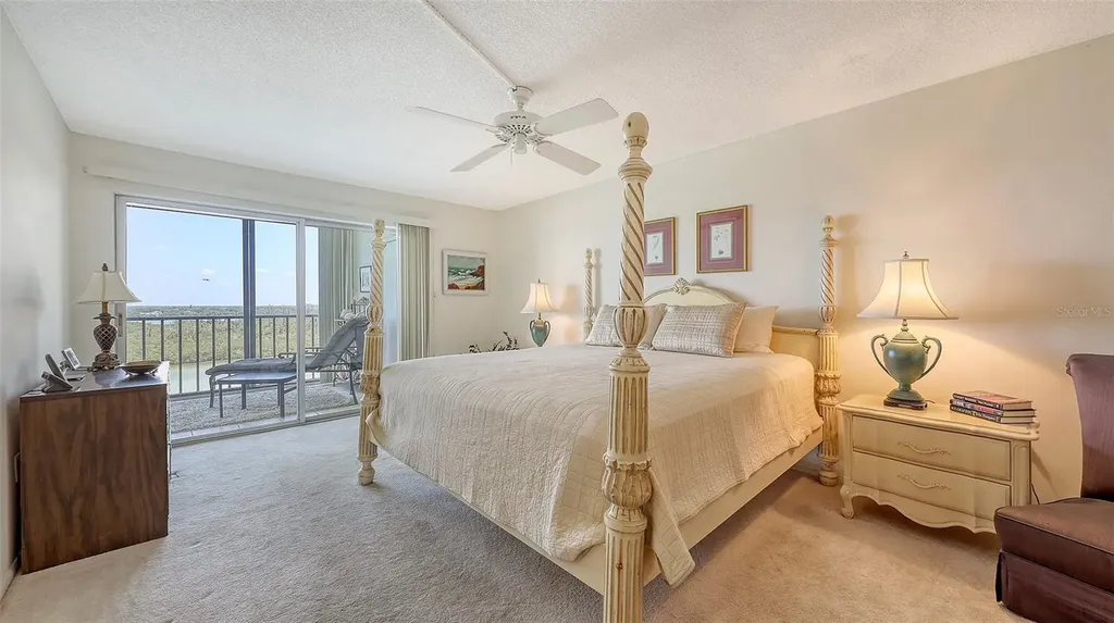 9393 Midnight Pass Road Sarasota FL 34242