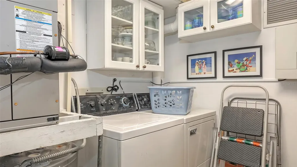 9393 Midnight Pass Road Sarasota FL 34242