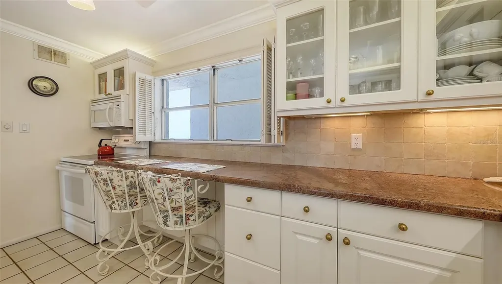 9393 Midnight Pass Road Sarasota FL 34242