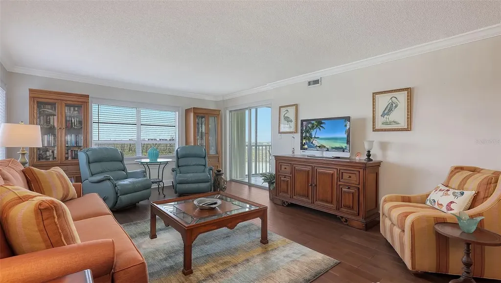 9393 Midnight Pass Road Sarasota FL 34242