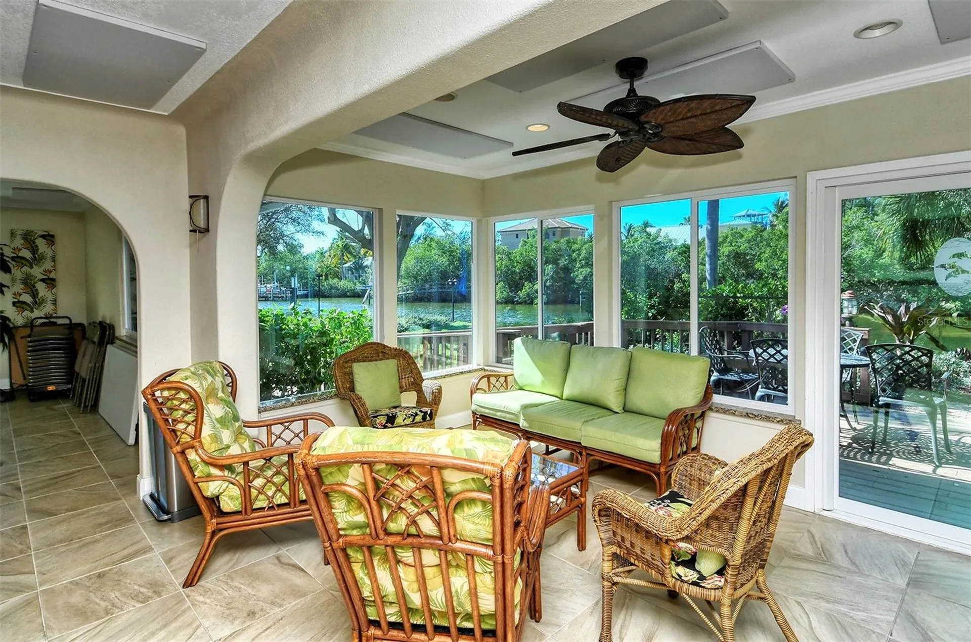9393 Midnight Pass Road Sarasota FL 34242