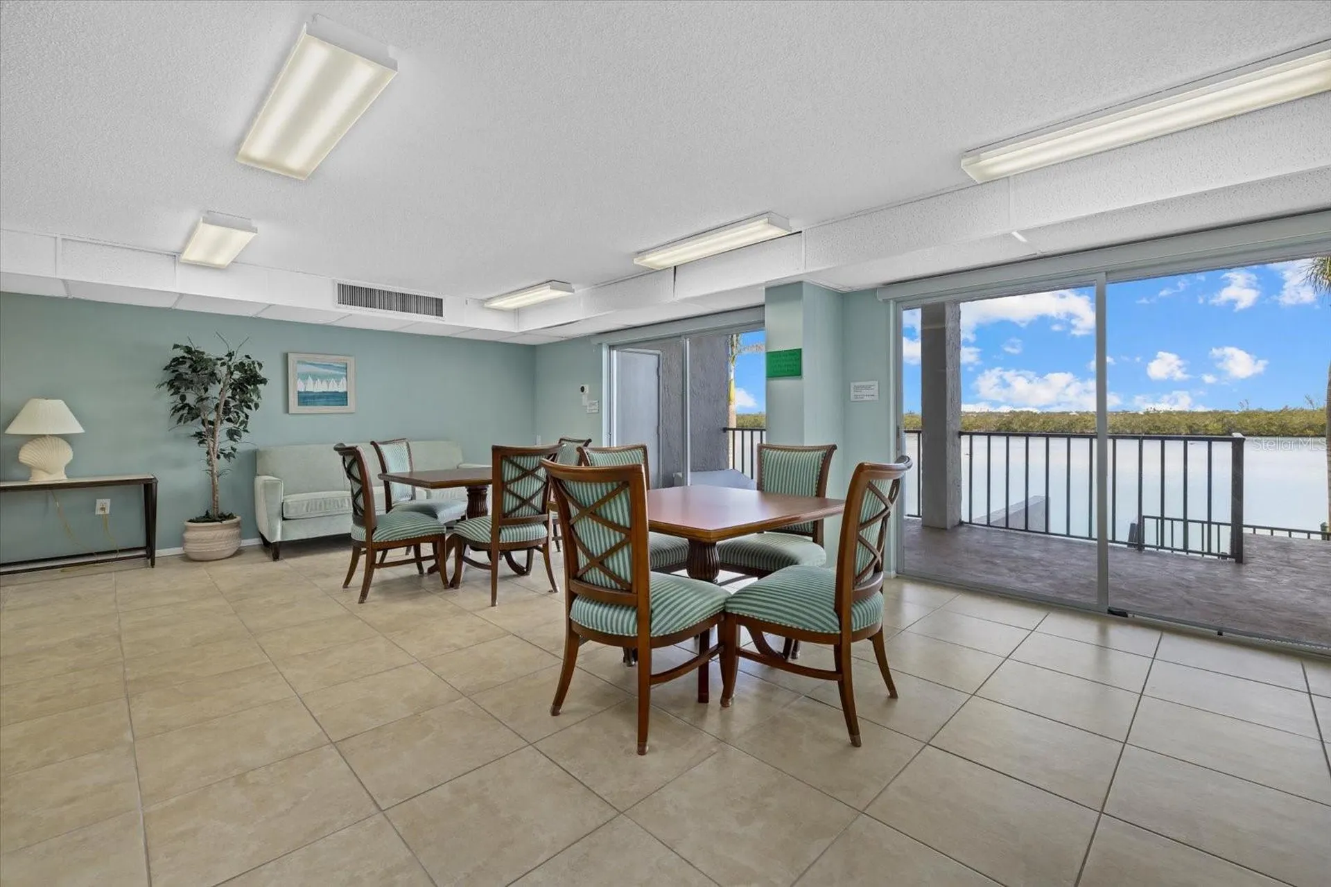 9393 Midnight Pass Road Sarasota FL 34242