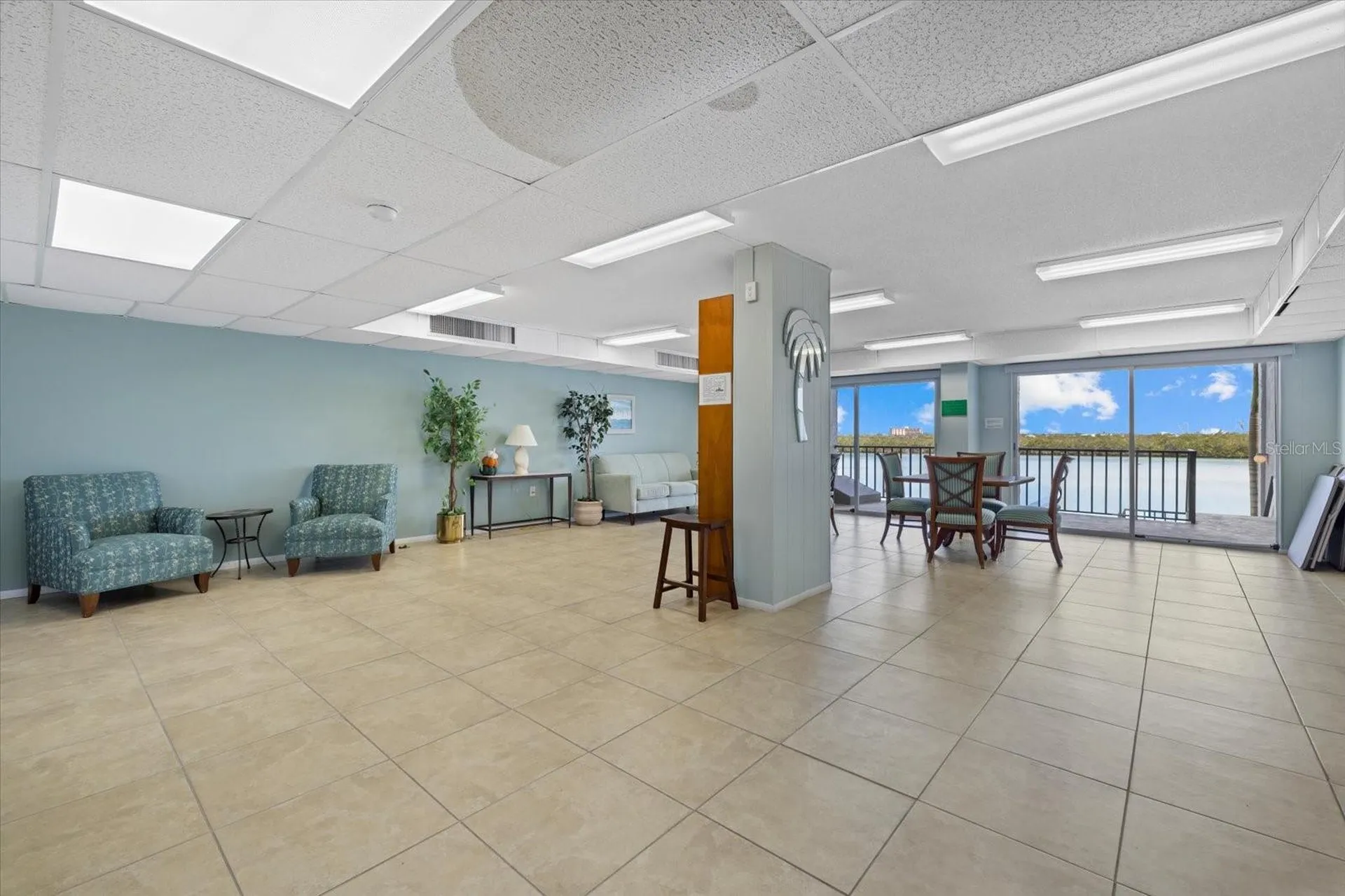 9393 Midnight Pass Road Sarasota FL 34242