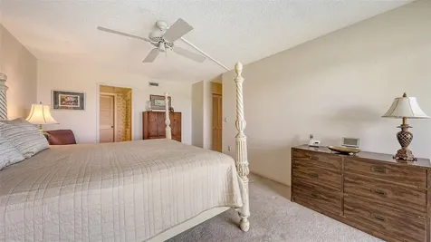 9393 Midnight Pass Road Sarasota FL 34242