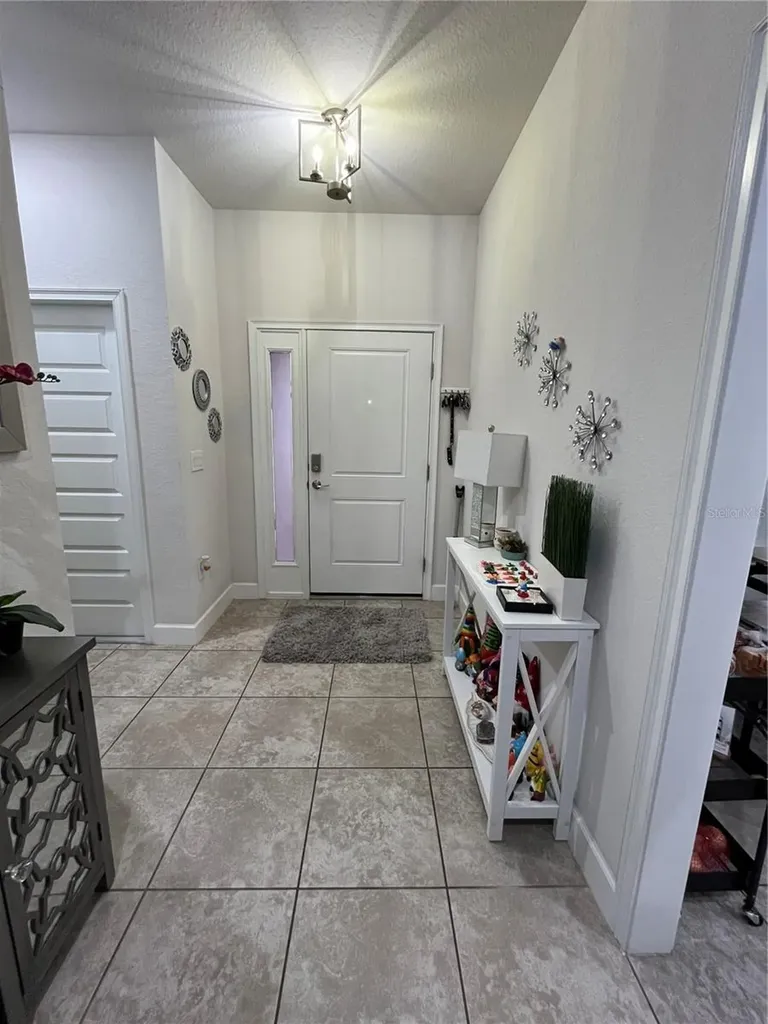 823 Chinoy Road Davenport FL 33837